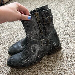 Roan Leather boots